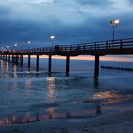 Apartment Kaeptenslounge - Ferienapartment Fuer Vier Personen Mit Westbalkon Und Komfortabler Ausstattung